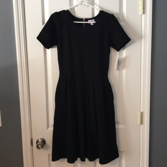 LuLaRoe Dresses & Skirts - LulaRoe Black Amelia